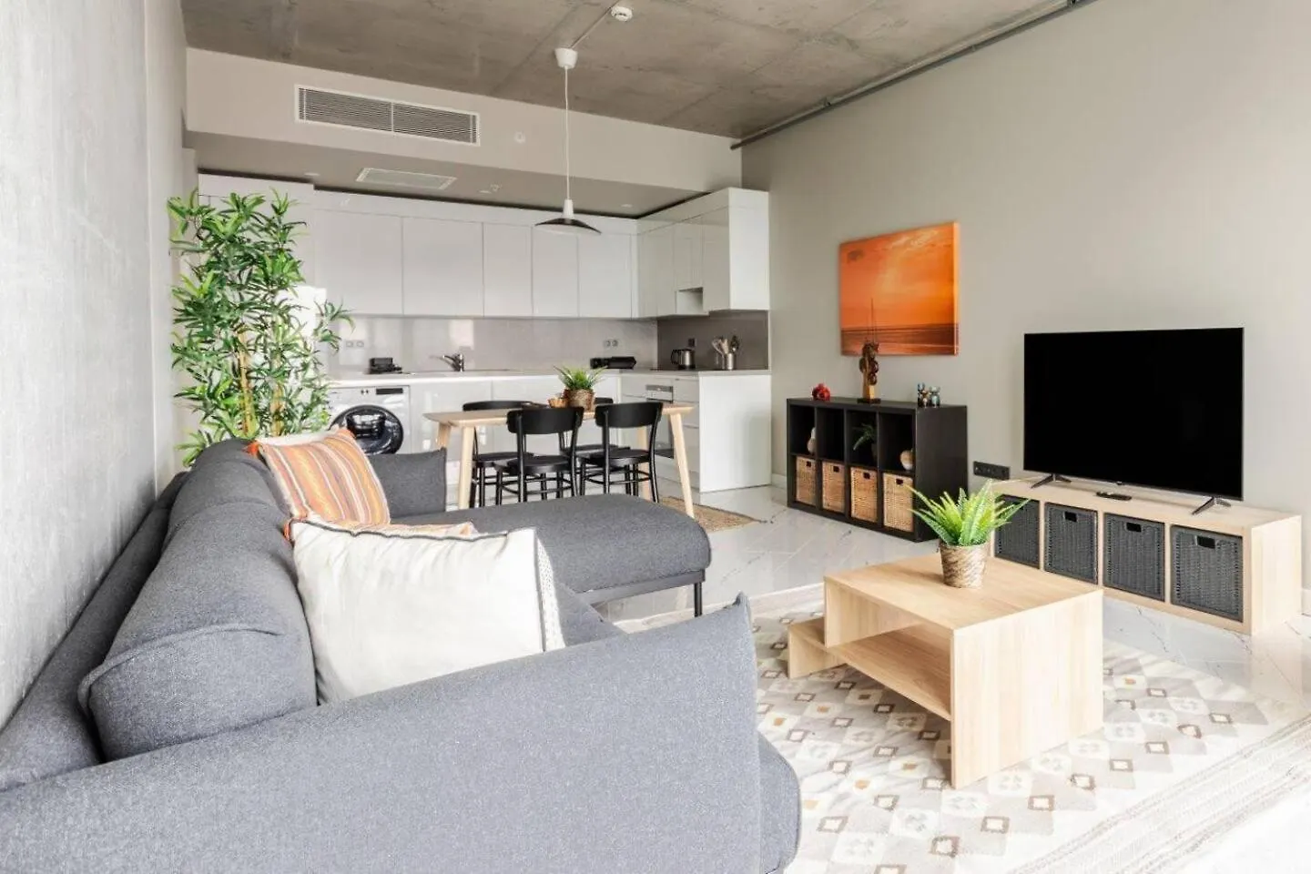 Lejlighed Beautiful Deluxe 1Bd Condo Poolgymparking! #373 Istanbul