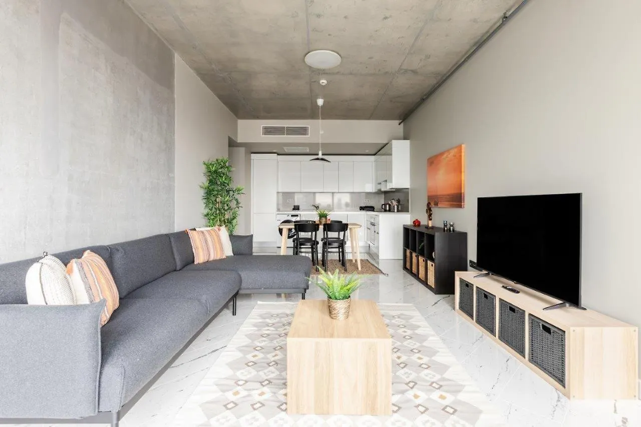 Beautiful Deluxe 1Bd Condo Poolgymparking! #373 Istanbul Lejlighed