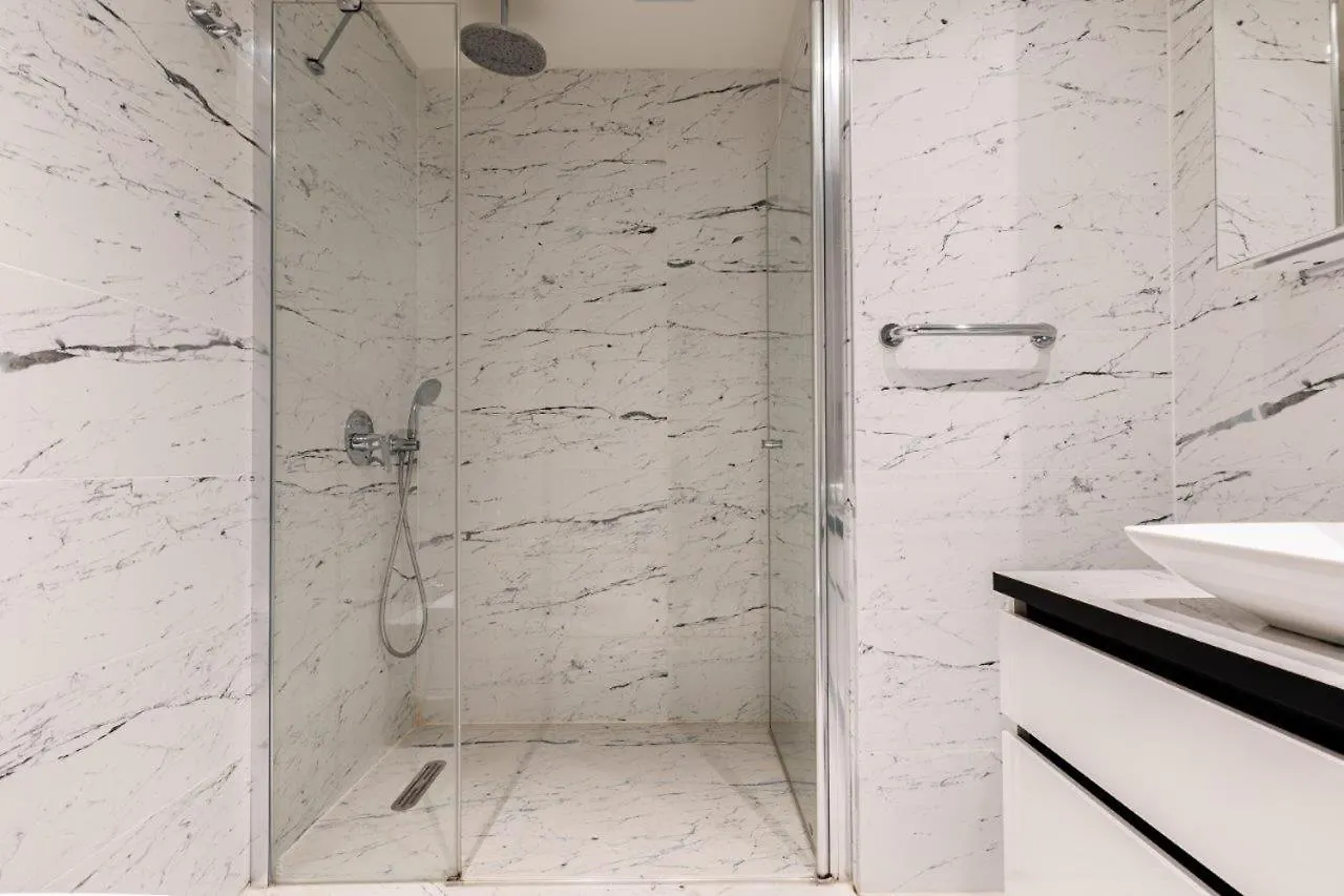 Beautiful Deluxe 1Bd Condo Poolgymparking! #373 Istanbul Lejlighed