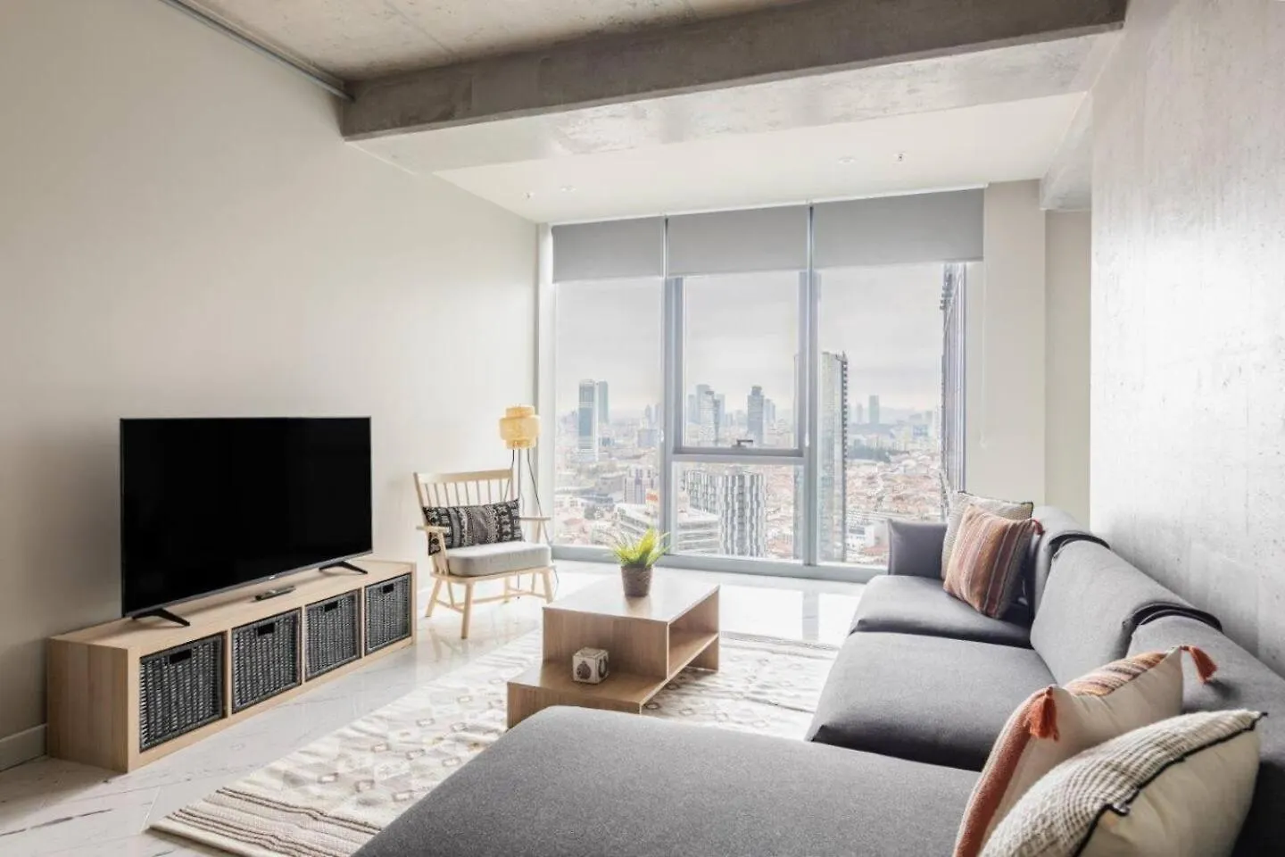 Beautiful Deluxe 1Bd Condo Poolgymparking! #373 Istanbul 0*,