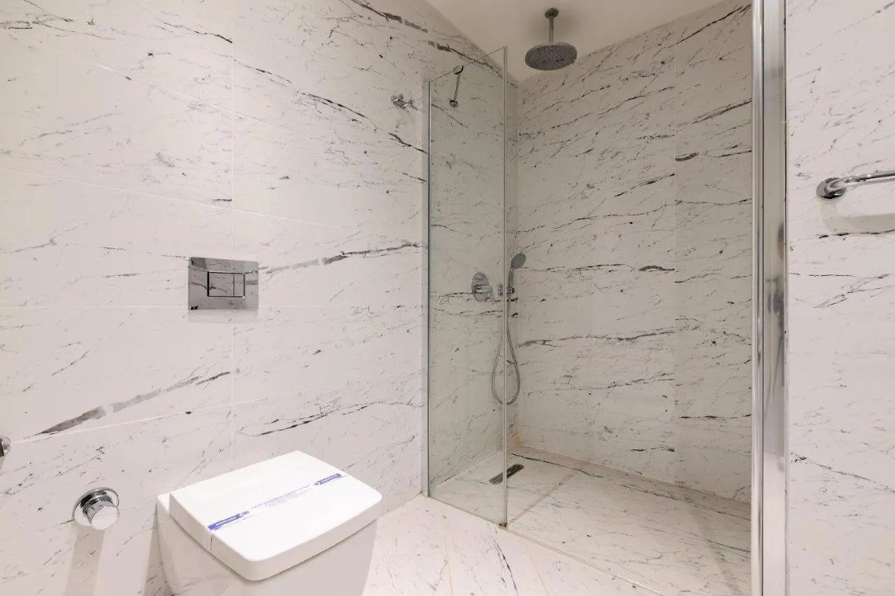 Beautiful Deluxe 1Bd Condo Poolgymparking! #373 Istanbul Lejlighed
